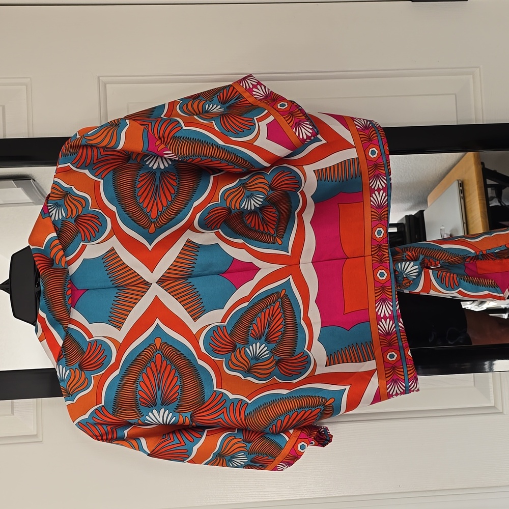 Colorful Floral Tie-Front Blouse Sz Lg - Picture 4 of 5